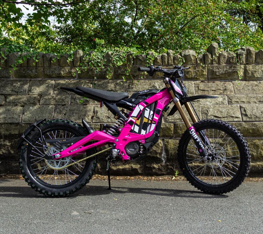 LIMITED EDITION PINK SUR RON MY25 SUR RON LIGHT BEE (PRE OWNED)