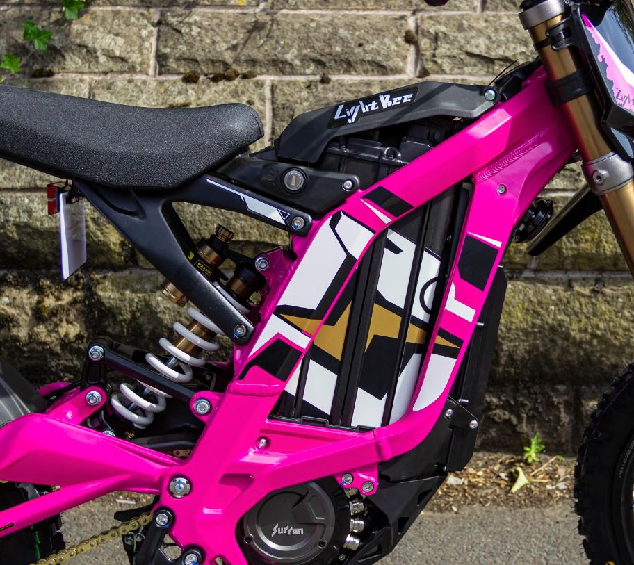 LIMITED EDITION PINK SUR RON MY25 SUR RON LIGHT BEE (PRE OWNED)